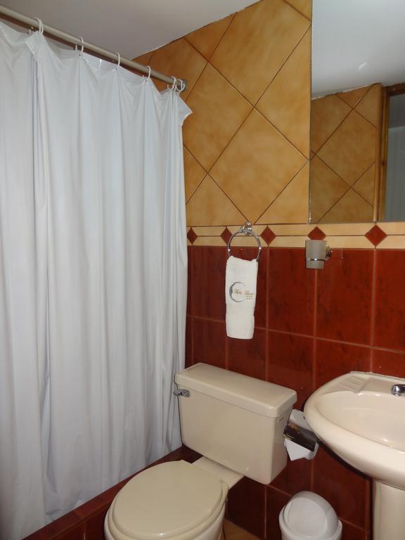 Hostal Media Luna Трухильо Стая снимка